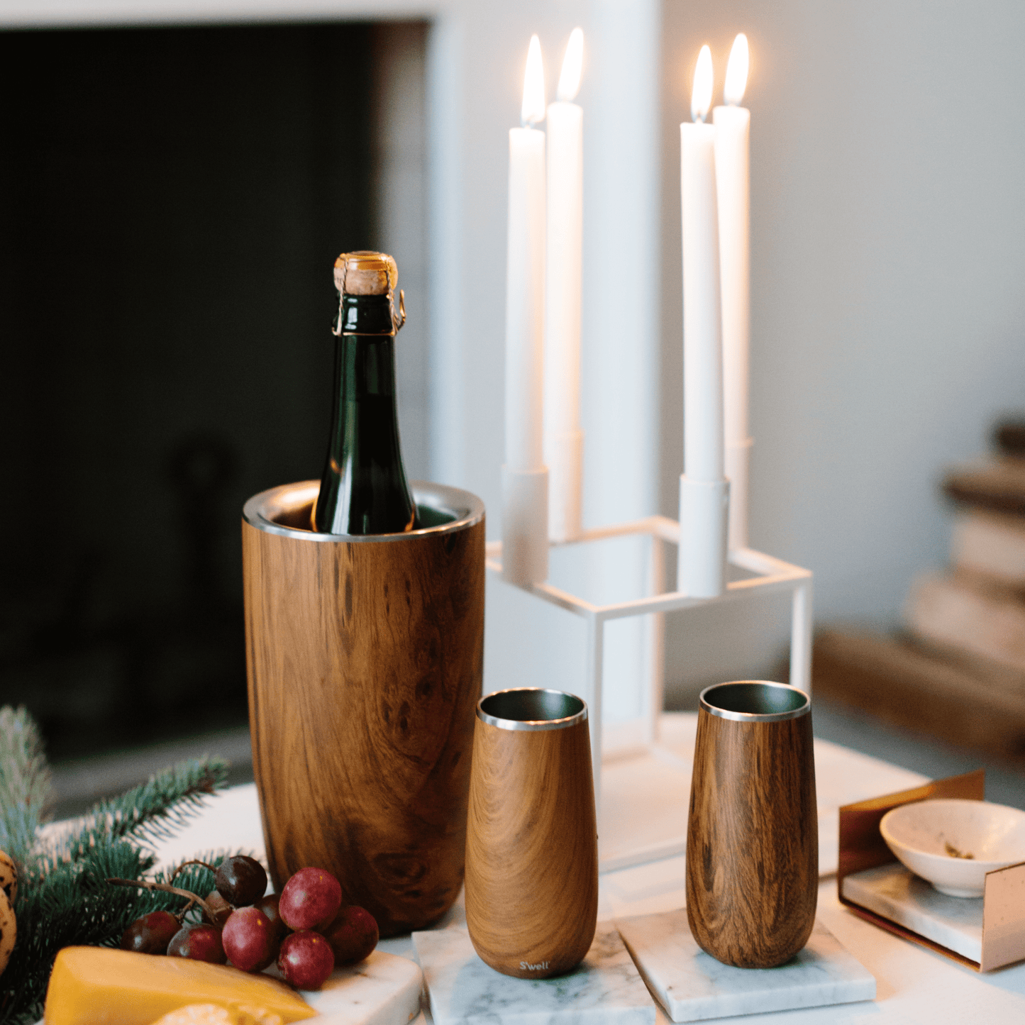wine-chiller-z3 Swell-Wine-Chiller-Teakwood-Lifestyle-1.png
