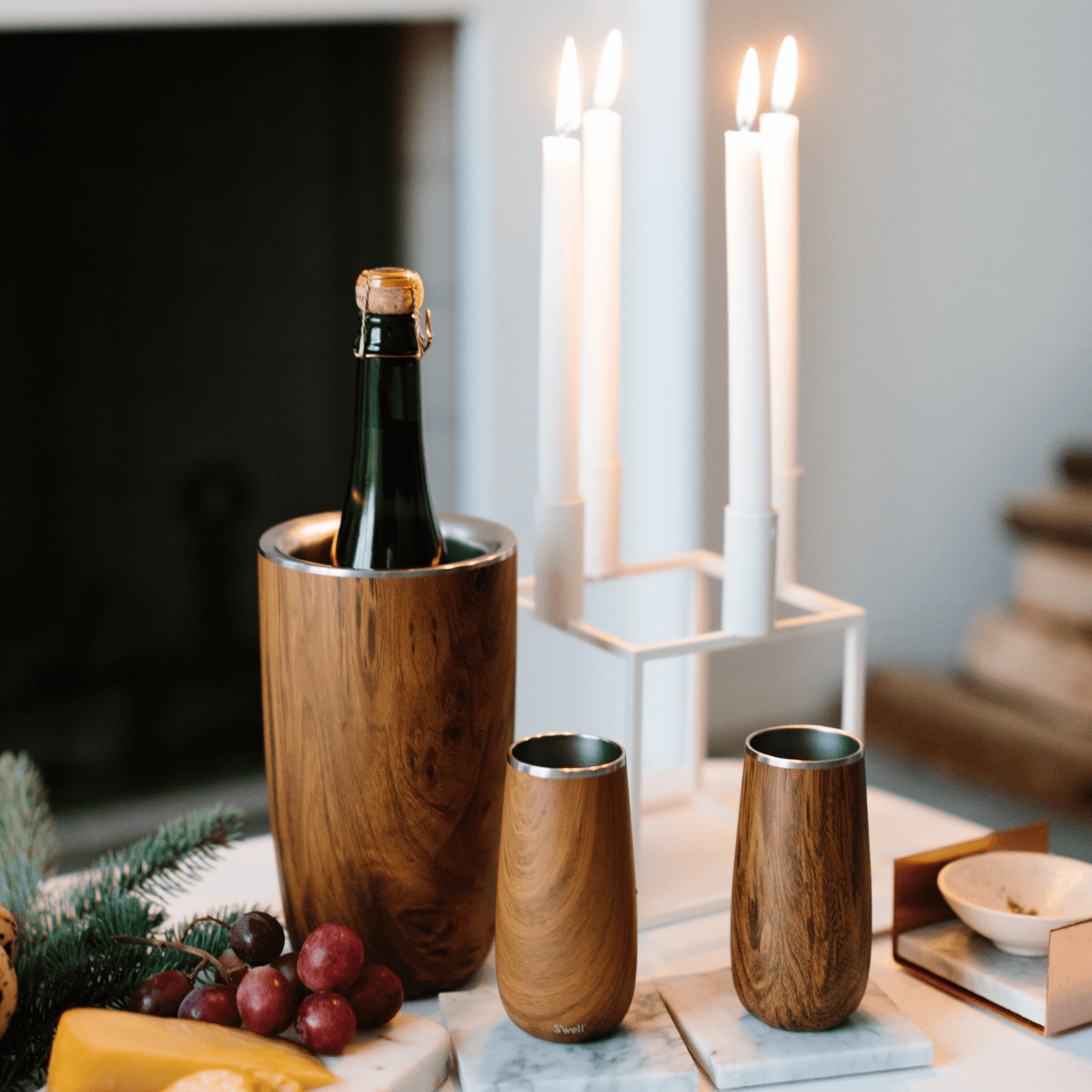 wine-chiller-z3 Swell-Wine-Chiller-Teakwood-Lifestyle-1.png