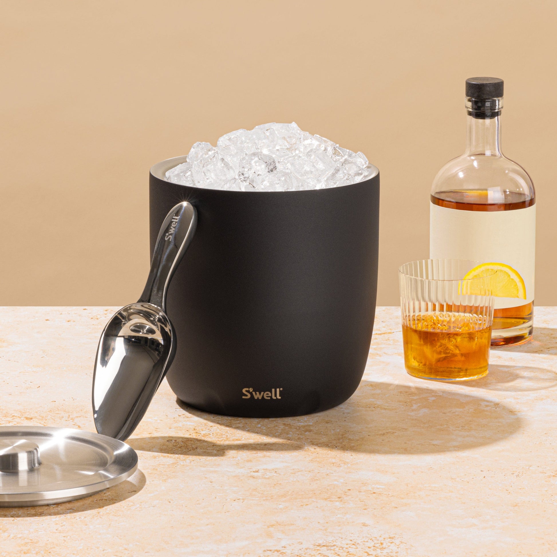 xl-sip-and-chill-bundle-l5 SwellONYXXLBARWARESETLifestyle.jpg