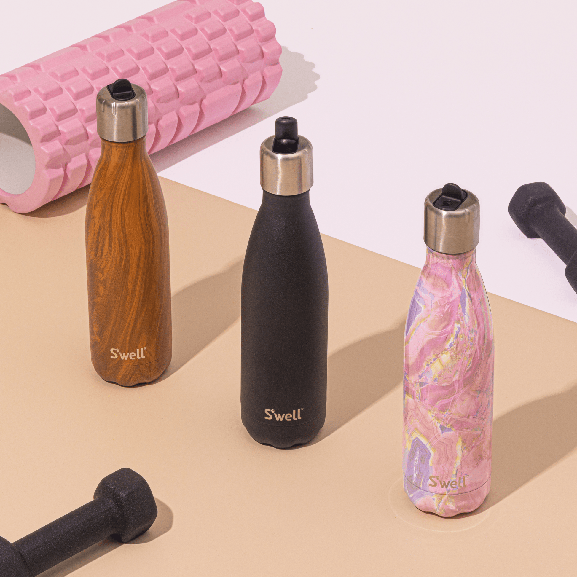 flip-straw-cap-p4 Swell_Flip_Straw_Cap_9oz_17oz_Original_Bottle-Lifestyle.png
